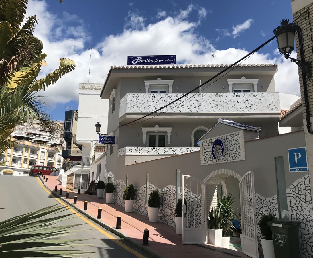 Pension La Herradura エクステリア 写真