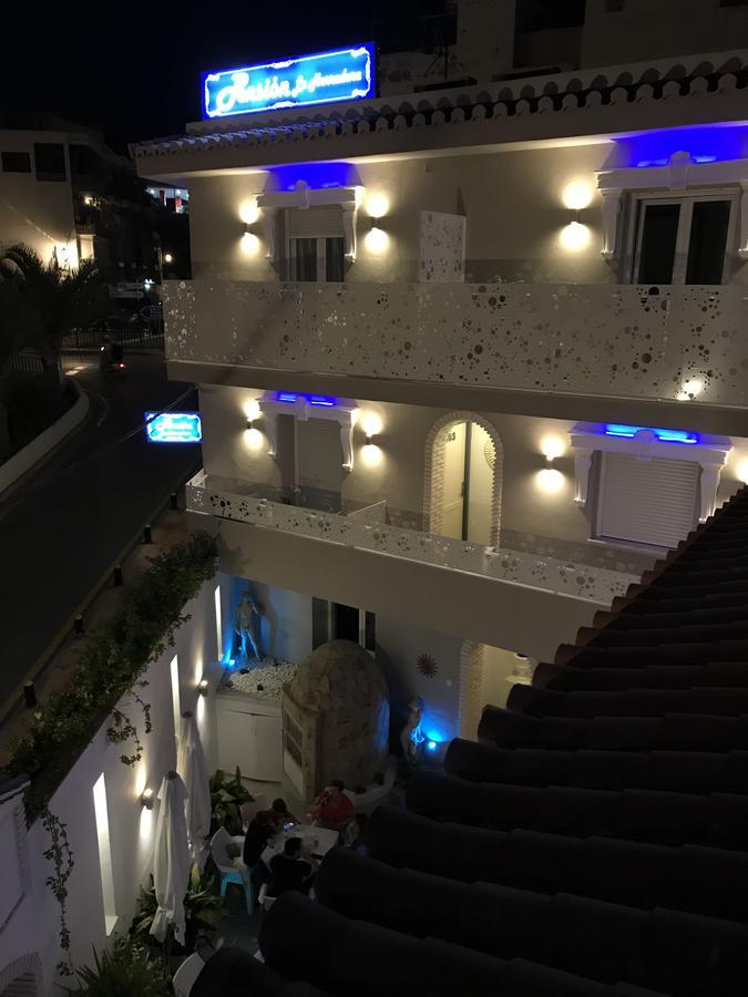 Pension La Herradura エクステリア 写真